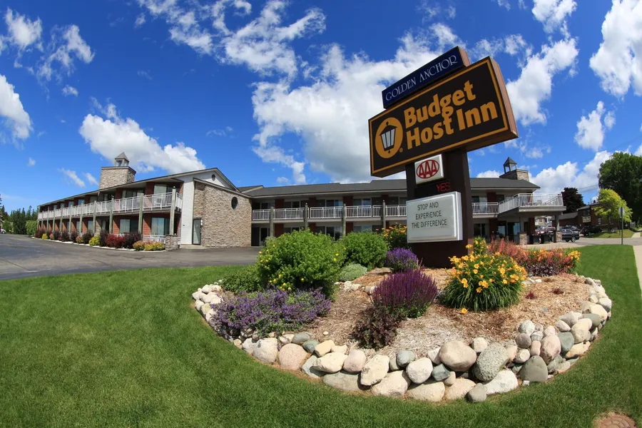 St. Ignace Budget Host Inn hotel detail image 2