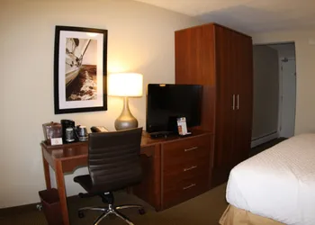 St. Ignace Budget Host Inn hotel thumbnail 3
