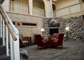 The Otter Supper Club & Lodge hotel thumbnail 3