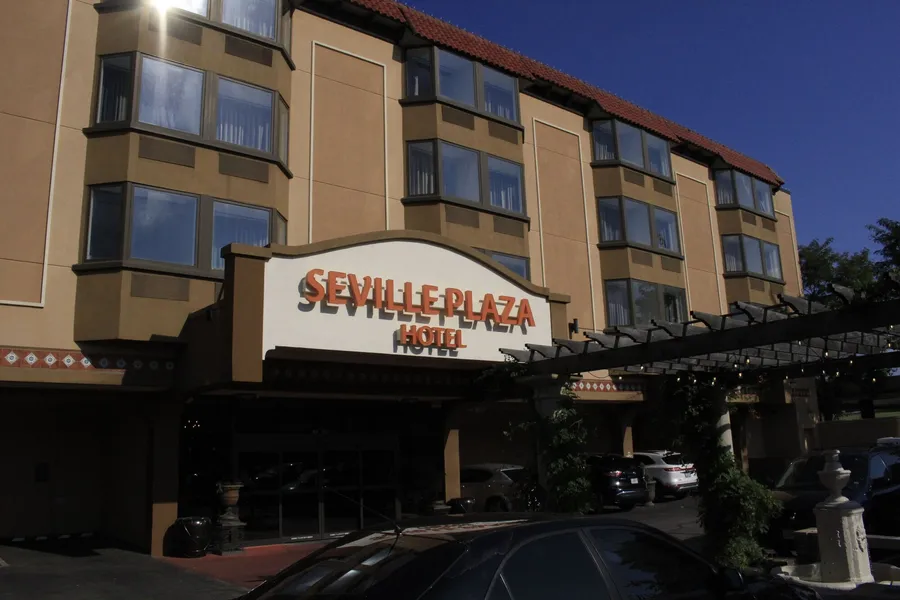 Seville Plaza Streetcar Hotel Museum District, Trademark hotel detail image 2