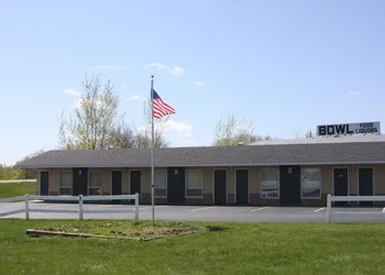 Viking Jr. Motel hotel thumbnail 4