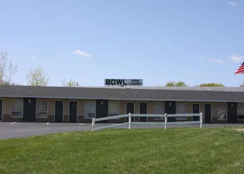 Viking Jr. Motel hotel thumbnail 5