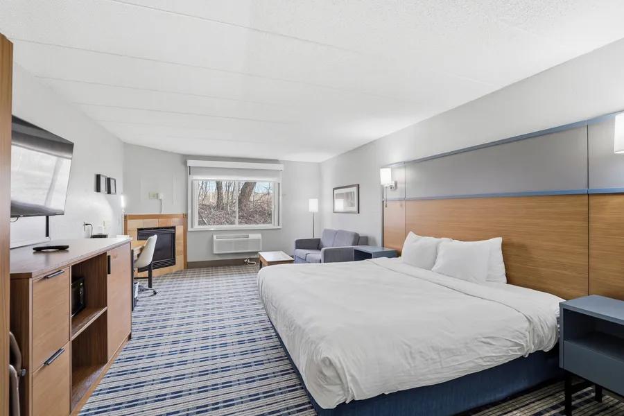 AmericInn by Wyndham White Bear Lake St. Paul hotel detail image 6