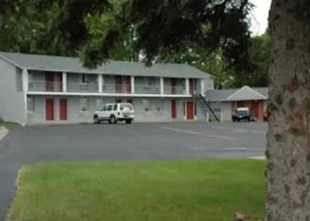 Lakeview Inn hotel thumbnail 2