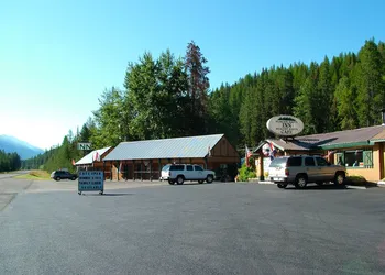 Glacier Haven Inn hotel thumbnail 2