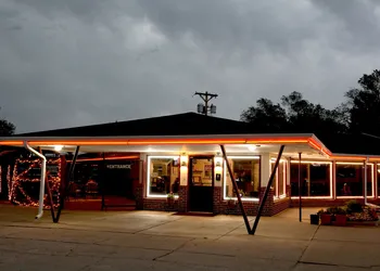 Raine Motel hotel thumbnail 8