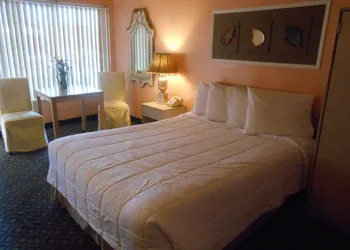Victorian Inn hotel thumbnail 8