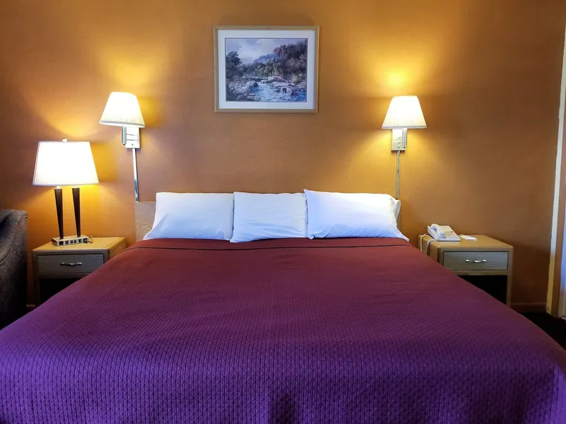 Regency Inn hotel detail image 6