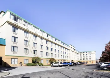 Hotel East Hanover NJ-10 hotel thumbnail 5