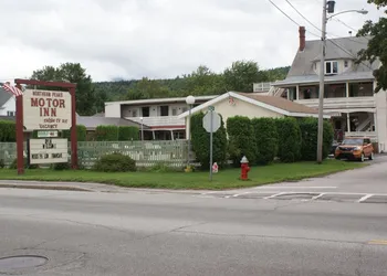 Northern Peaks Motor Inn hotel thumbnail 5