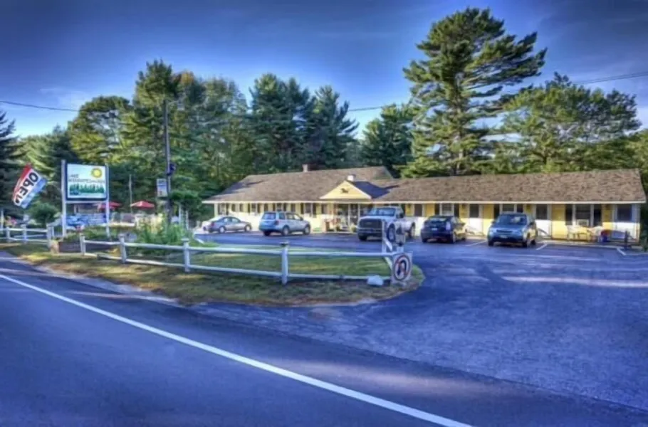 Lake Winnipesaukee Motel hotel detail image 6