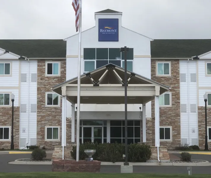 Baymont Inn & Suites Sheridan hotel detail image 2