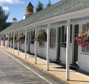 School House Inn hotel detail image 3