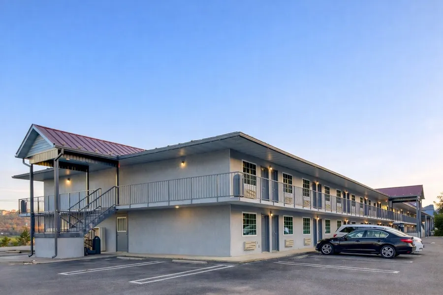 Quality Inn Kodak Sevierville hotel detail image 2