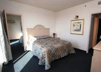 Acropolis Oceanfront Resort hotel thumbnail 6