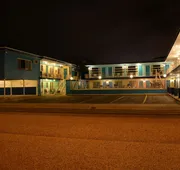 Royal Court Motel hotel detail image 4