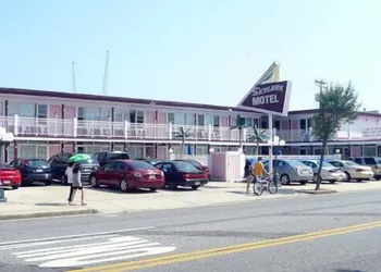 Skylark Resort Motel hotel thumbnail 2