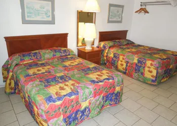 Skylark Resort Motel hotel thumbnail 6
