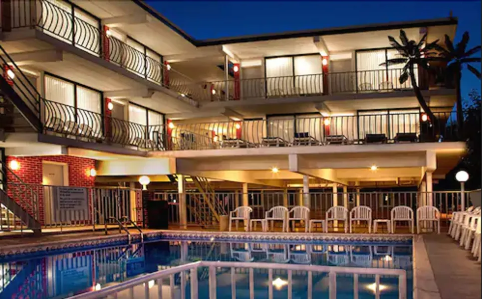 AA Heart of Wildwood Motels hotel detail image 2