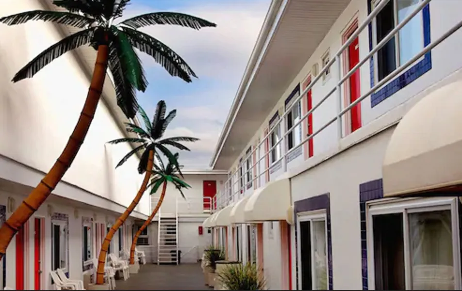 AA Heart of Wildwood Motels hotel detail image 6