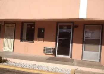Economy Inn hotel thumbnail 5