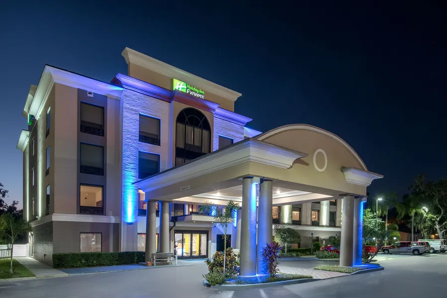 Holiday Inn Express Bartow by IHG hotel detail image 2