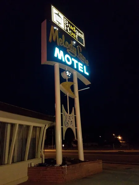 Budget Host Raton hotel detail image 2