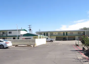 Economy Inn hotel thumbnail 2