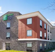 Holiday Inn Express Hotel & Suites Chester by IHG hotel detail image 3