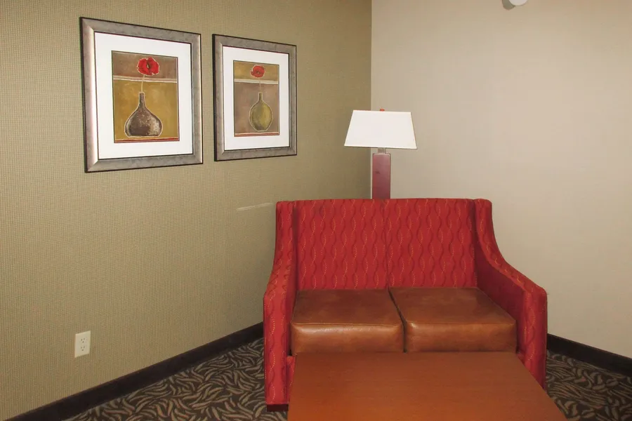Clarion Inn & Suites Cortland - University Area hotel detail image 6