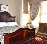 A Kingston Bed & Breakfast hotel detail image 5