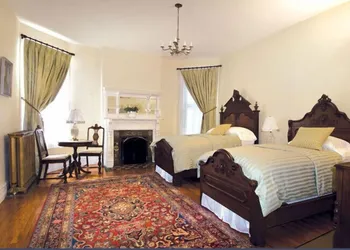 A Kingston Bed & Breakfast hotel thumbnail 6