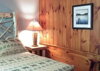 Adirondack Diamont Point Lodge hotel thumbnail 8