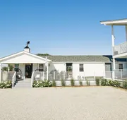 Hero Beach Club hotel detail image 4