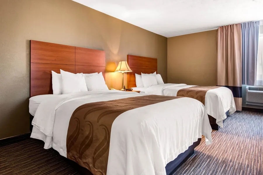 Quality Inn & Suites New Castle hotel detail image 6