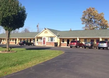 Budget Inn hotel thumbnail 2