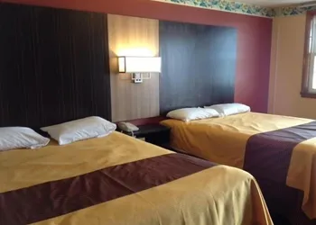 Budget Inn hotel thumbnail 3