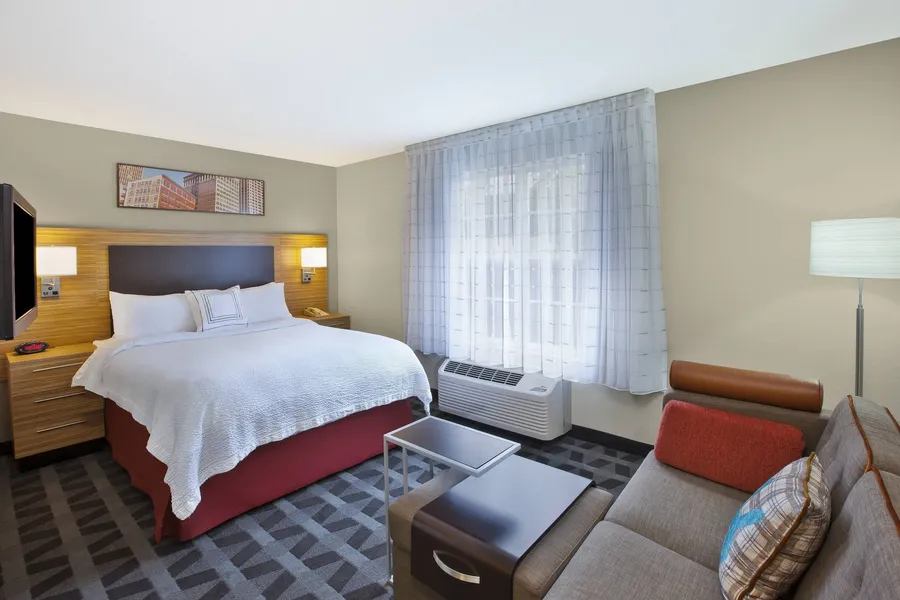 Towneplace Suites By Marriott Brookfield hotel detail image 6