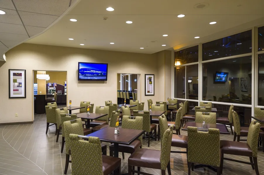 Holiday Inn Express Philadelphia - Penns Landing by IHG hotel detail image 6