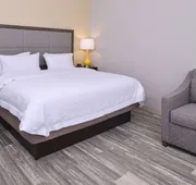Hampton Inn & Suites Cincinnati-Mason hotel detail image 7