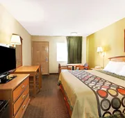 Super 8 by Wyndham Charlotte Downtown Area hotel detail image 5