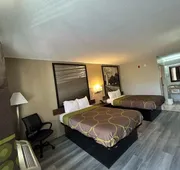 Super 8 by Wyndham Fayetteville hotel detail image 5