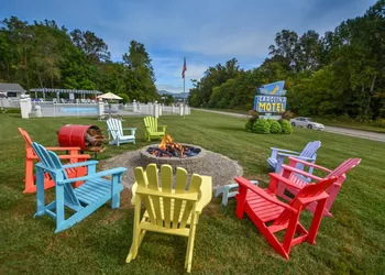 Carolina Motel hotel thumbnail 6