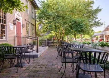 Brick Street Inn hotel thumbnail 4