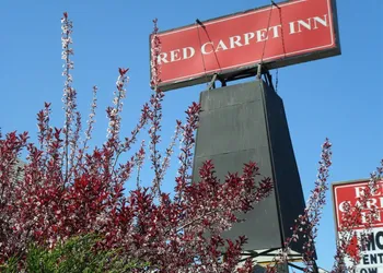 Red Carpet Inn hotel thumbnail 3