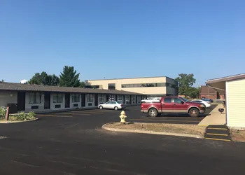 Super 9 Motel hotel thumbnail 4