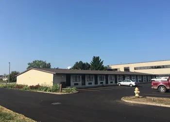 Super 9 Motel hotel thumbnail 5