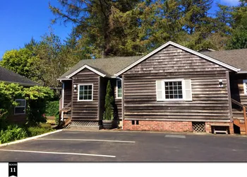 Ecola Creek Lodge hotel thumbnail 5
