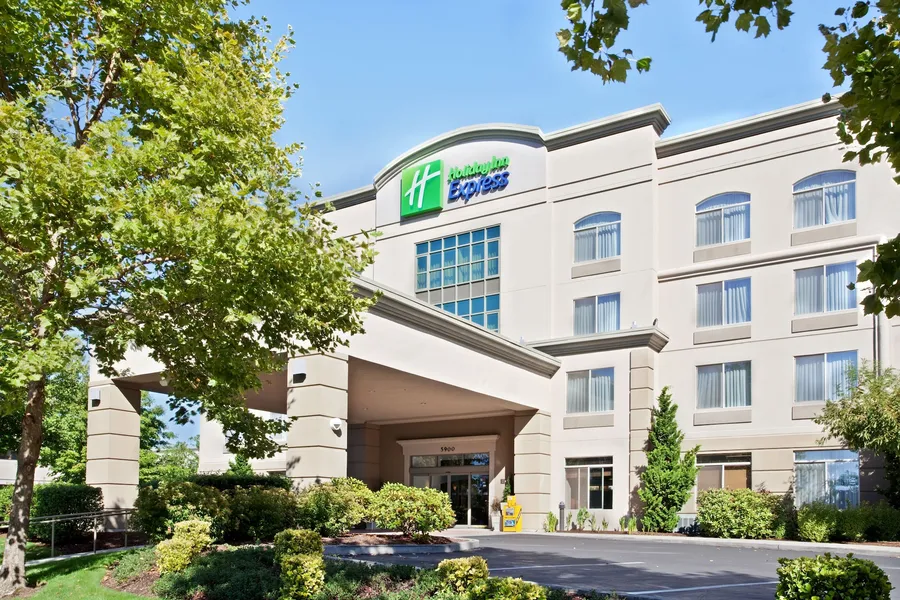 Holiday Inn Express Portland West/Hillsboro by IHG hotel detail image 2