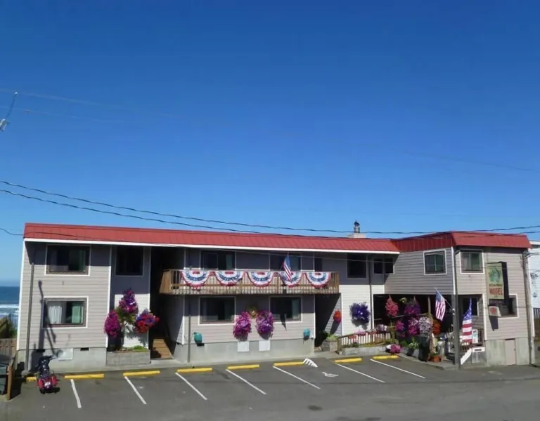 Tradewinds Motel hotel detail image 6